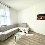 شقة Th كارلوفي فاري